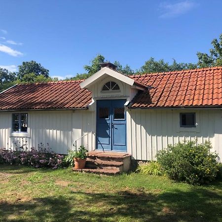 Frobygarda Seaside Cottage Haga Park מראה חיצוני תמונה